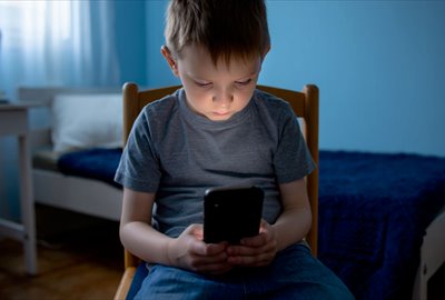 Çocuklarda Dijital Güvenlik ve Sağlıklı Teknoloji Kullanımı